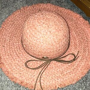La Fiorentina Coral Straw Hat with Leather Bow 100% Raffia